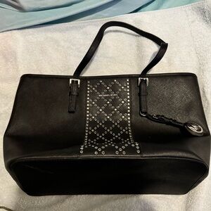 Michael Kors jet set travel top zip leather tote